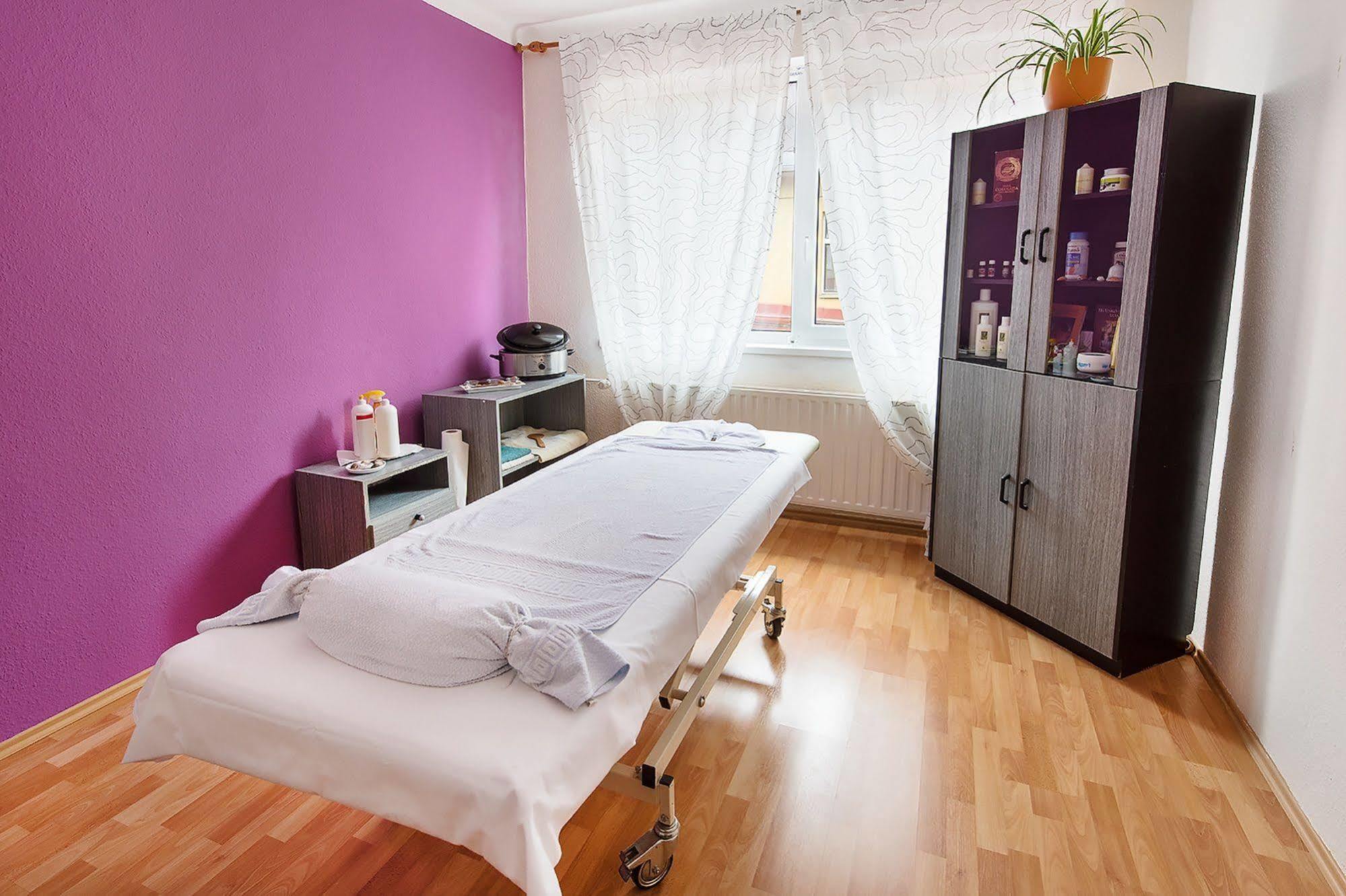 Hotel Zatisi Frantiskovy Lazne Bagian luar foto